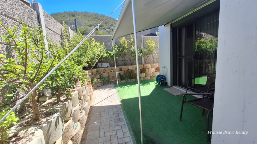2 Bedroom Property for Sale in Island View Western Cape